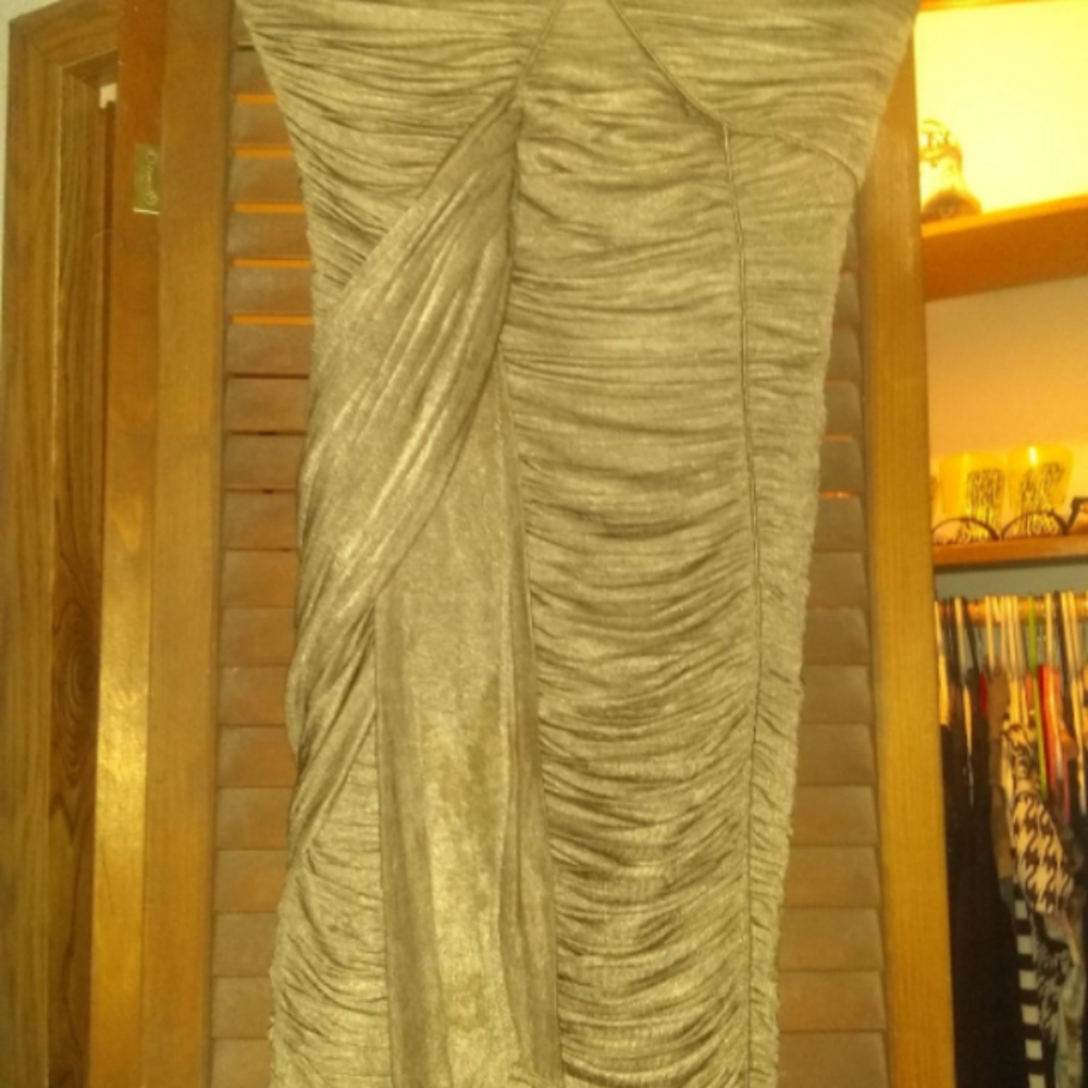 Bebe dress